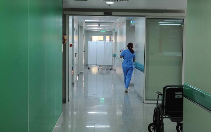 Sistemul sanitar se întoarce la situația din 2010: medicii vor alege între stat și privat 18960166