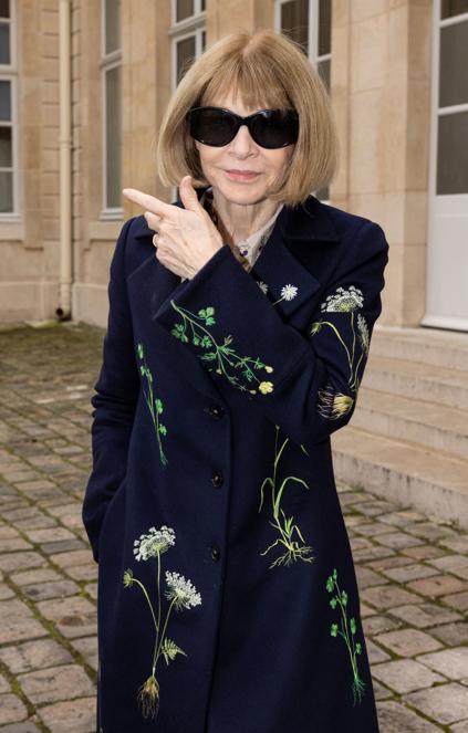 Sfârșitul unei ere: Legendara Anna Wintour pleacă din fruntea Vogue America, la 75 de ani 18960446