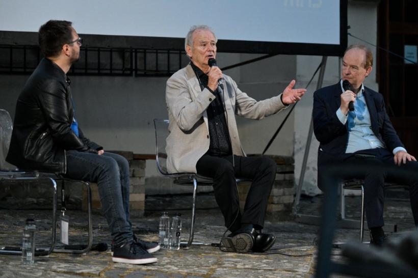 Kuranosuke Sasaki: „Am făcut deja trei proiecte cu Silviu Purcărete, cu Teatrul Radu Stanca și Tokyo Metropolitan. Pot spune că legătura dintre noi a devenit mai puternică și mai lină în suflet.” 18960717