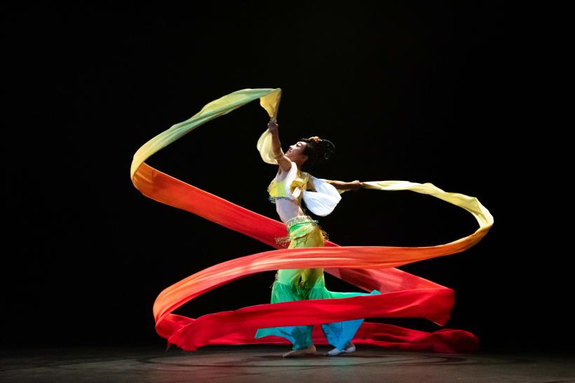 Kuranosuke Sasaki: „Am făcut deja trei proiecte cu Silviu Purcărete, cu Teatrul Radu Stanca și Tokyo Metropolitan. Pot spune că legătura dintre noi a devenit mai puternică și mai lină în suflet.” 18960719