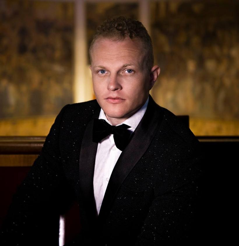 „DUELUL TENORILOR” – concert extraordinar cu Ştefan von Korch, Alin Stoica şi Mihai Urzicana la BUCUREŞTI, SIBIU şi CRAIOVA 18960707