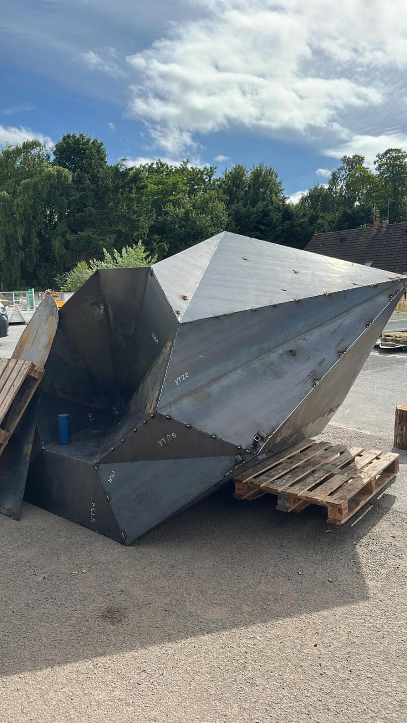 Facultatea de Arte și Design a Universității de Vest din Timișoara – colaborare de lungă durată cu Primăria Mericourt (Franța) și inaugurarea Parcului Internațional de Sculptură 18960712