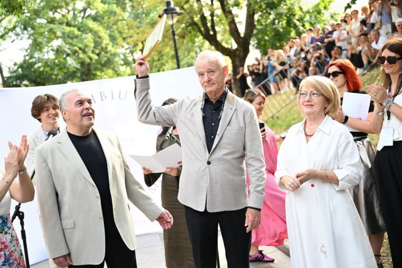 Ultimul weekend de la FITS 2025 a adus conferinţe speciale cu Kathleen Turner şi Bill Murray, Aleea și Gala Celebrităților, inegalabilul Faust 18960886