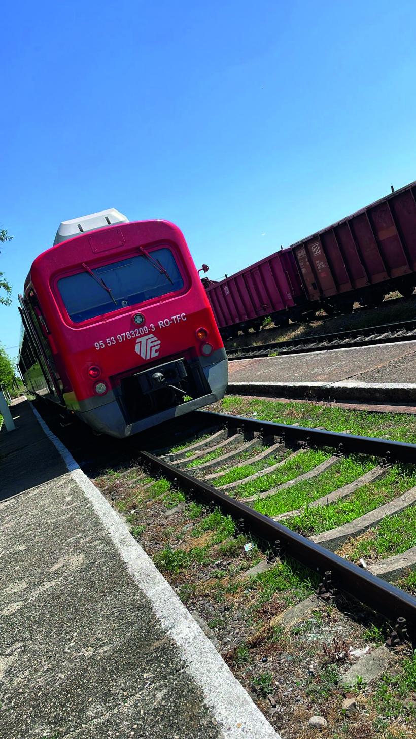 Prefectul de Dâmbovița: Trenul va ajunge la Pietroșița până la 1 septembrie 18961089