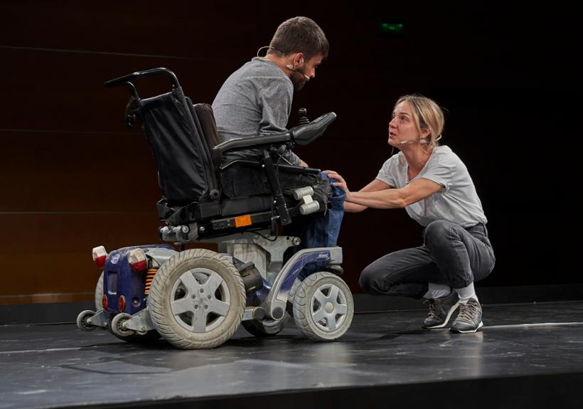 Nicio pastilă magică, primul spectacol cu actori cu dizabilități motorii în distribuție, va fi transmis live pe 10 iulie 18961421