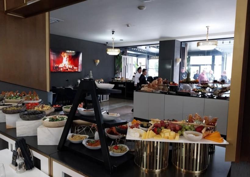 Haos în turism, după creșterea TVA: Hotelierii vor suporta majorarea de TVA din mijlocul anului fiscal 18961405