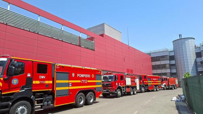 UPDATE Incendiu puternic la Afi Palace Cotroceni din Capitală 18961619