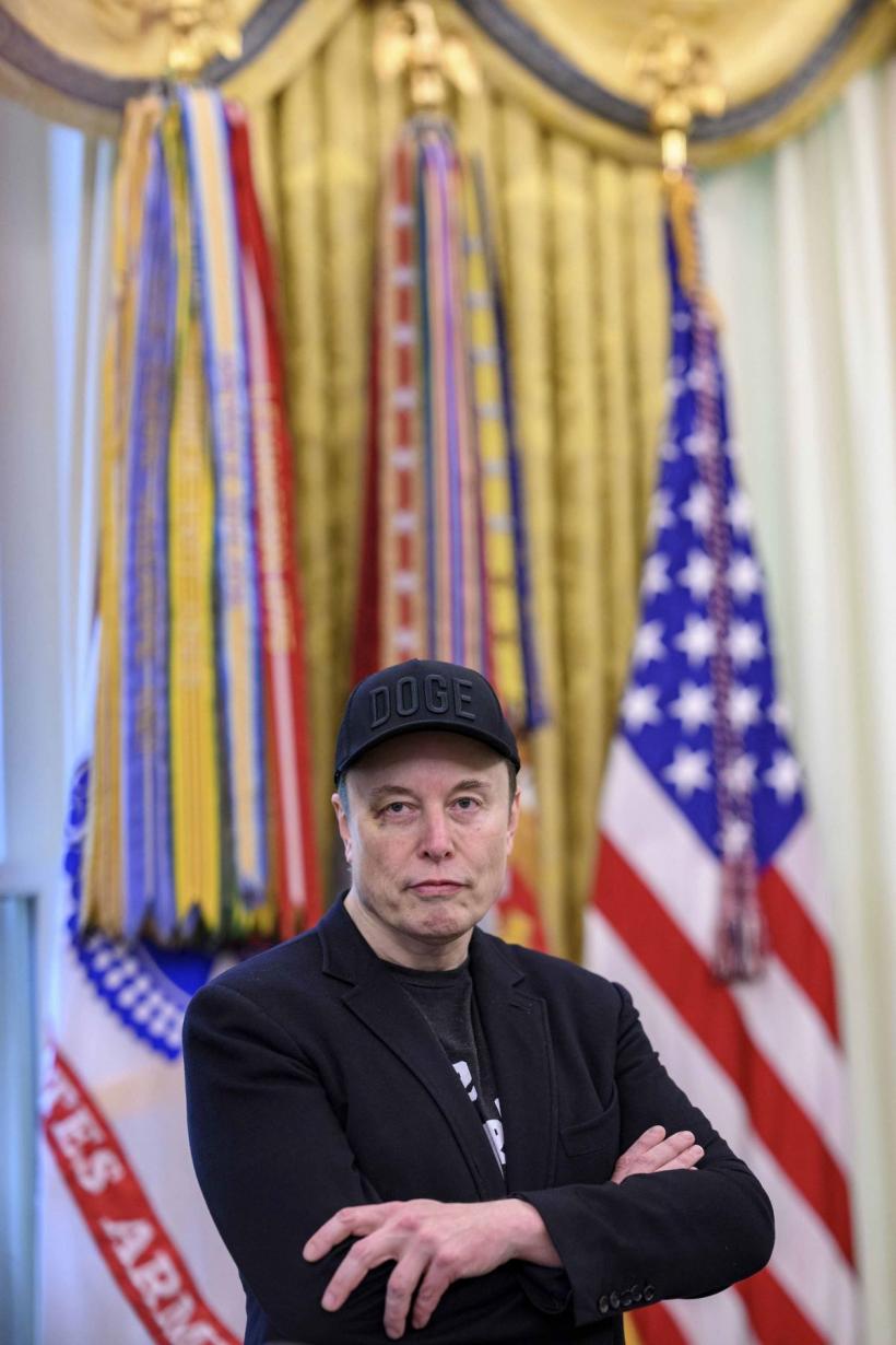 Musk își face partid și îi declară război lui Trump 18961706