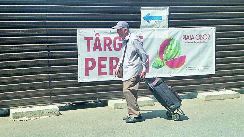 Codul roșu între tarabele Oborului: „Dă-o dracu’ de căldură. Ce? Vine smurdu’ să-mi facă cumpărăturile?” 18961855