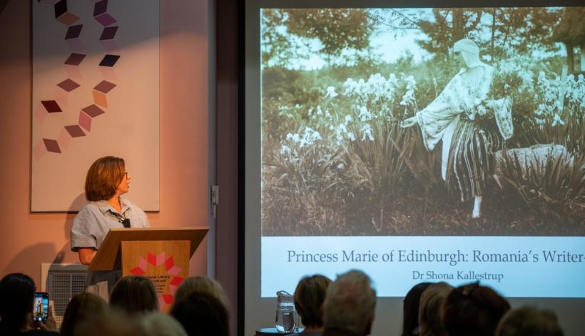 Eveniment la ICR Londra: Regina Maria a României, sursă de inspirație lirică pentru artiști britanici 18962222