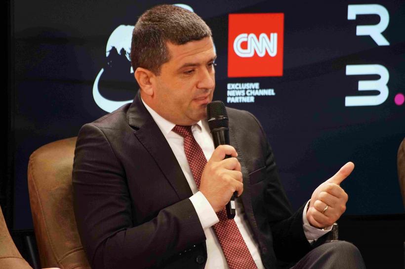 Mediul de afaceri așteaptă de la Guvern măsurile de susținere a economiei  18962056