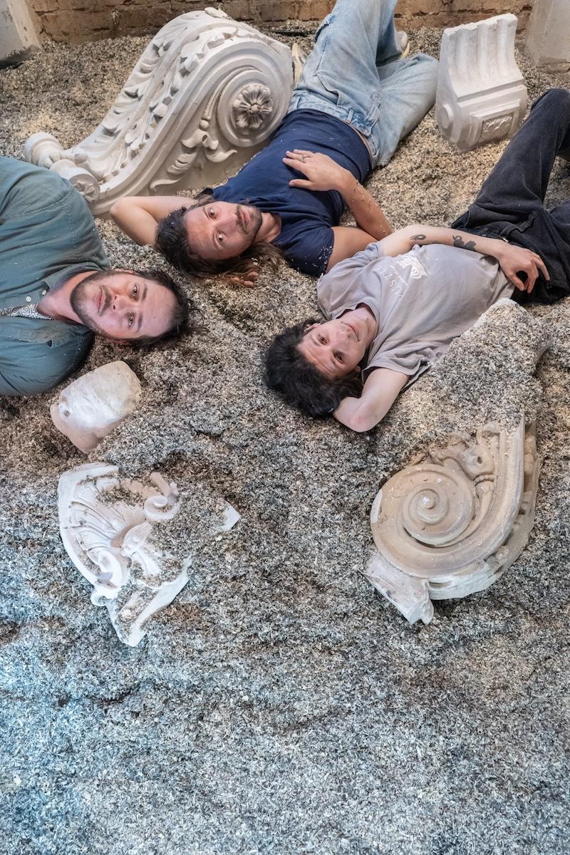 Un festival cu rădăcini în comunitate, între dealurile Transilvaniei -  programul pe zile de la Holzstock Indie Festival, ediția a XI-a 18961965