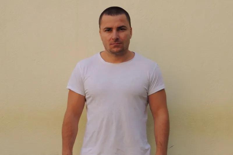 Parchetul cere ARESTAREA în lipsă a suspectului de crimă din Mureș. Recompensă pentru găsirea sa