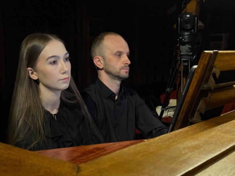După un concert extraordinar care a entuziasmat publicul de la Catedrala Sfântul Iosif din București, Turneul Național Orgile României ajunge în Transilvania 18962833