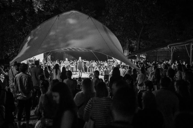 Festivalul UNFINISHED împlinește 10 ani și anunță primii speakeri ai ediției 18962677