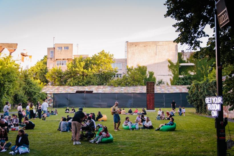 Timișoara rămâne un reper cultural datorită Bienalei Art Encounters, care a reactivat arta și imaginația colectivă 18963240