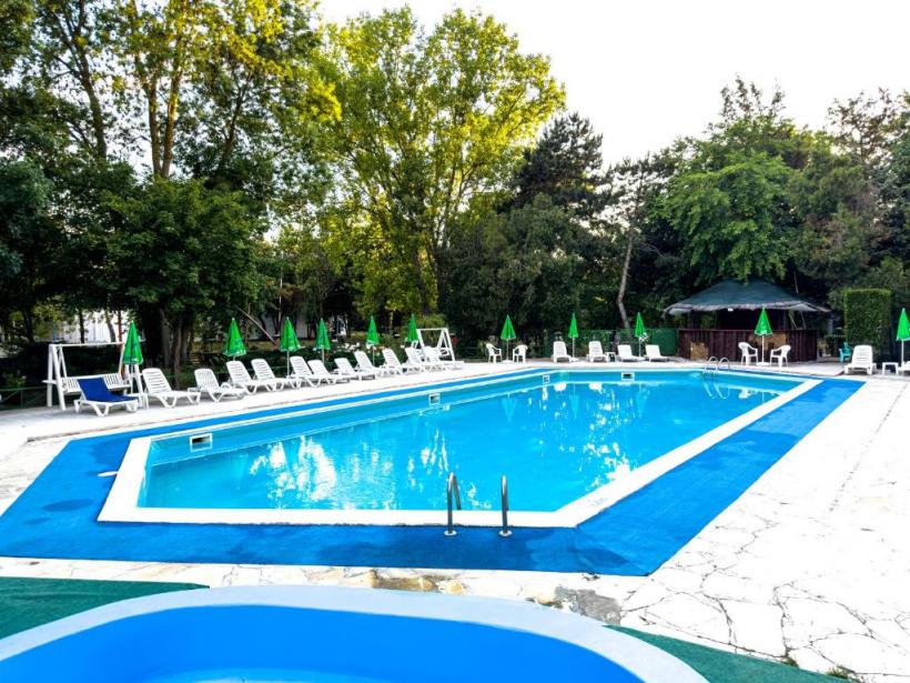 Românii și-au luat Litoralul înapoi: Al patrulea an cu reduceri în vârf de sezon 18963373