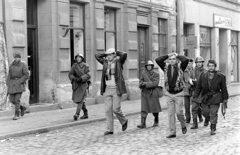 Misterele Revoluției: „În 1989 au coexistat o revoluție autentică și o lovitură militară!” 18963665