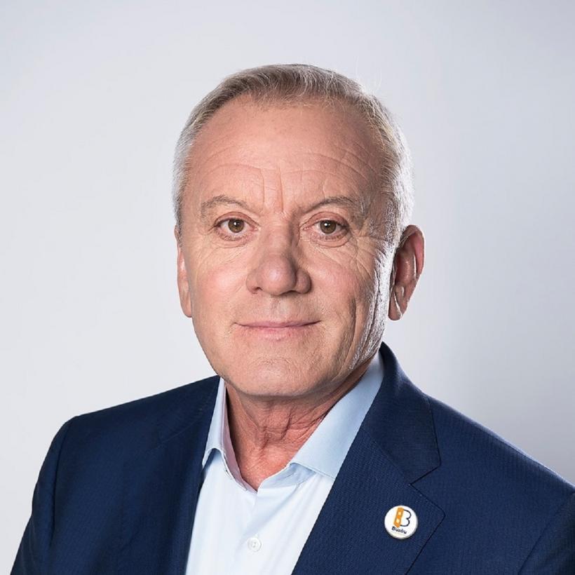 Primarul Buzăului: „Am prins o doamnă polițist local beată la ora zece și mă aștept să fie reangajată!”