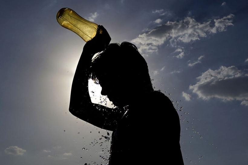 Cum ne afectează canicula. Medicul Vlad Ciurea: „Creierul nu iartă dacă îl suprasoliciți în condiții de stres termic”