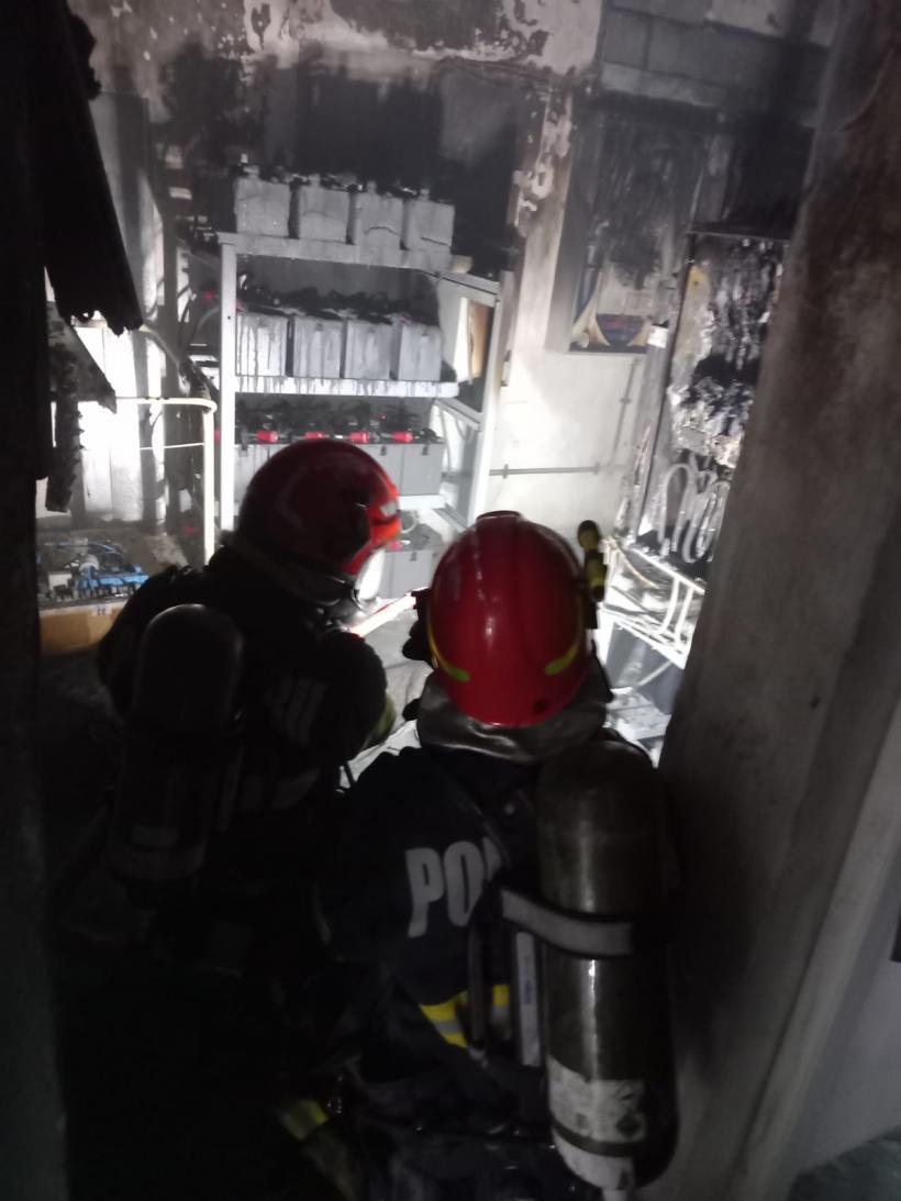 Incendiu la Maternitatea Cuza Vodă din Iași. O gravidă în travaliu, transferată 18964083