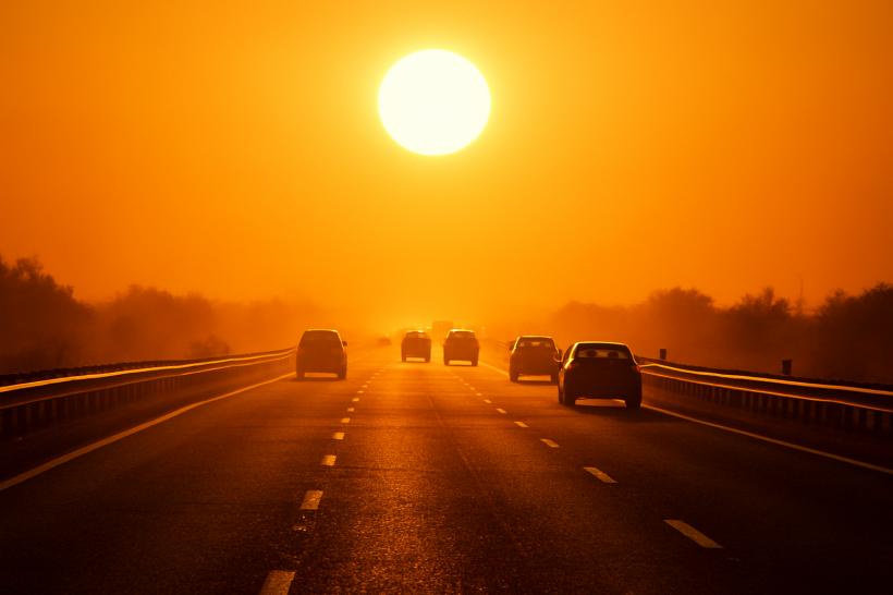 Alertă de caniculă în România! Sunt restricții de trafic pe autostrăzi, drumuri expres și naționale 