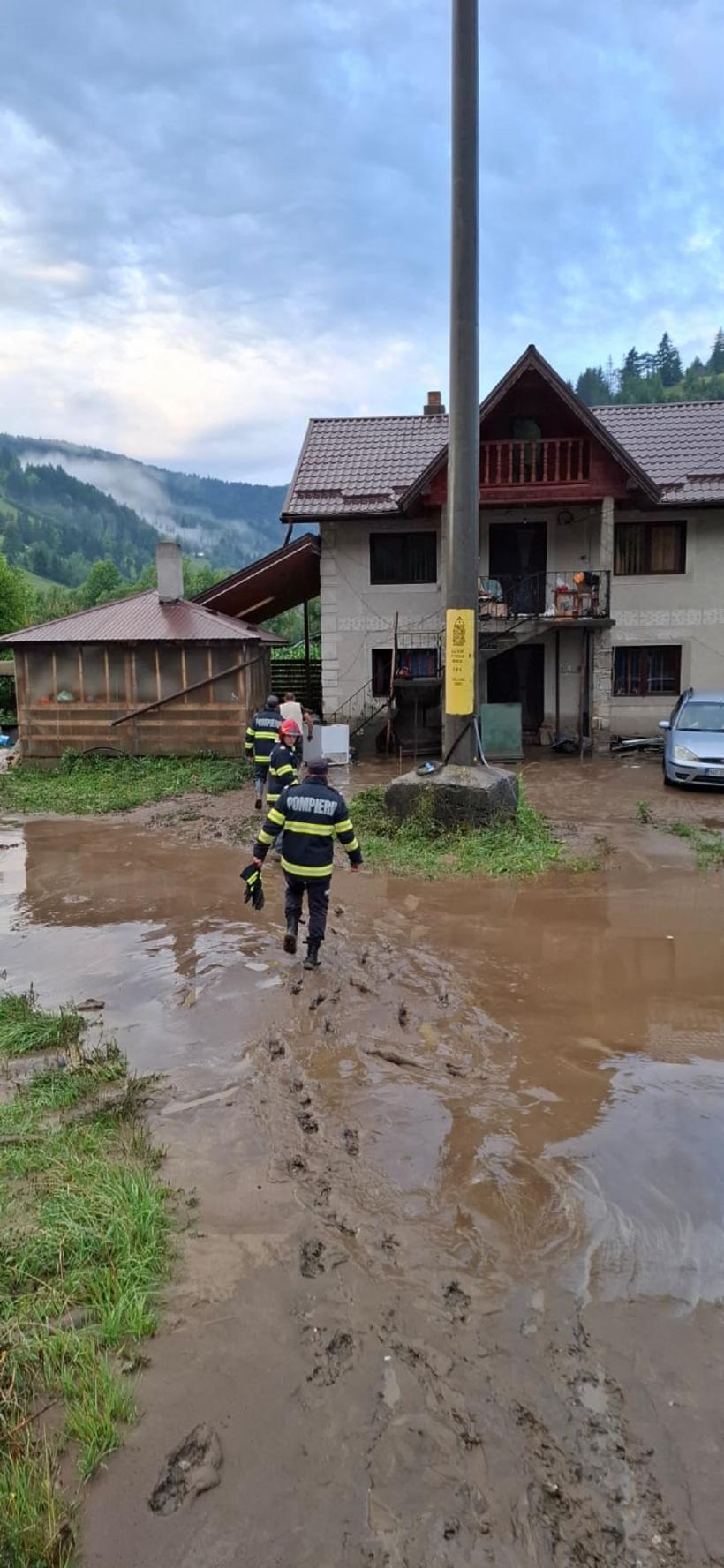 25 de localități din 9 județe afectate de ploi, viituri și vânt puternic 18964661