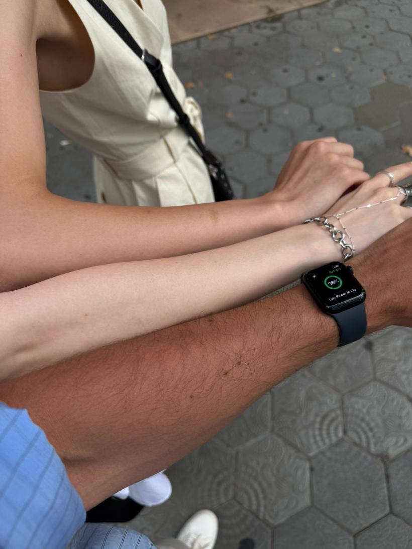 Emilian, vacanță memorabilă după un sezon intens în Ana, Mi-ai fost scrisă în ADN 18965044