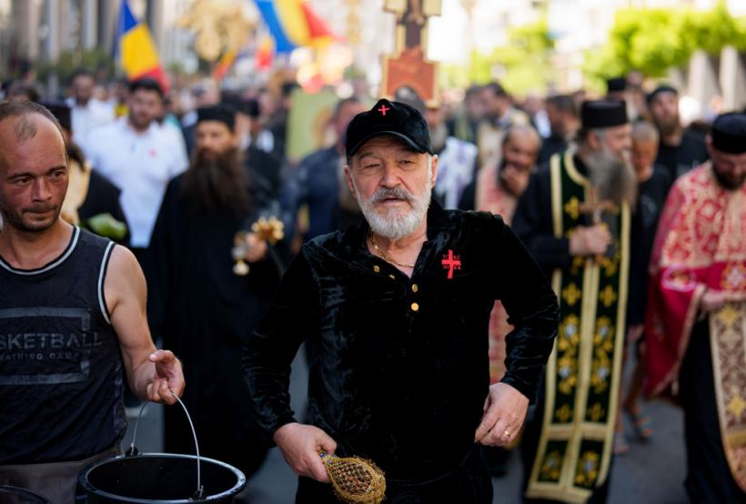 FCSB pierde și Gigi explodează: „Șut joacă doar pe TikTok!”