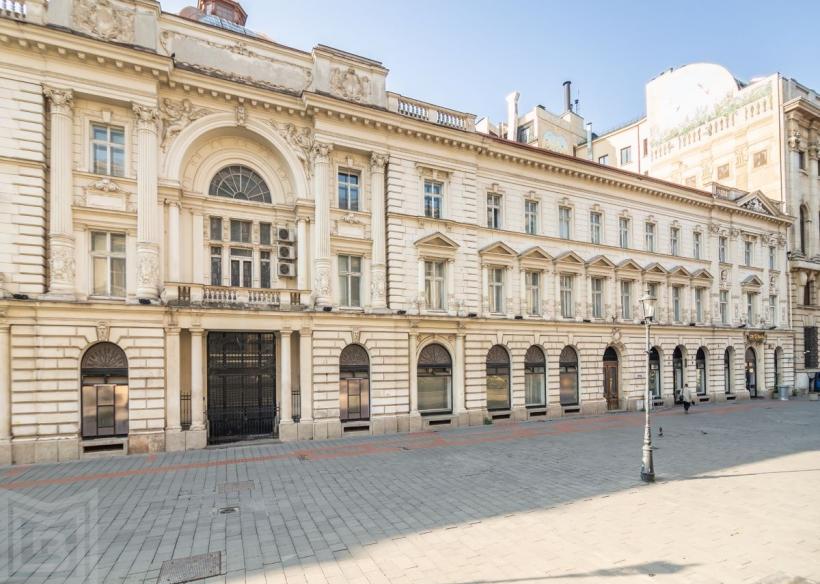 BCR sprijină Pinacoteca Bucureștiului cu 70 de lucrări de artă, contribuind la îmbogățirea patrimoniului cultural al Capitalei