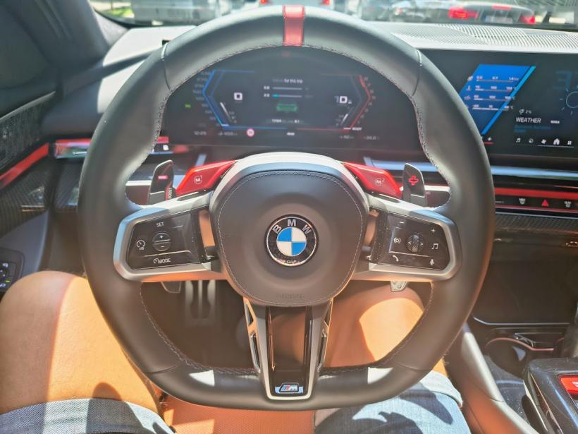 Hibrid, electric și supersportiv, într-un singur BMW. M5, o bestie cu 727 de cai putere 18965305