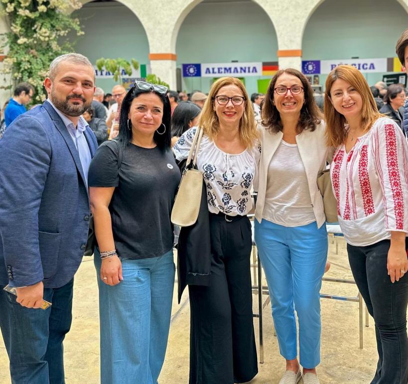 Produse românești în Munții Anzi 18965298