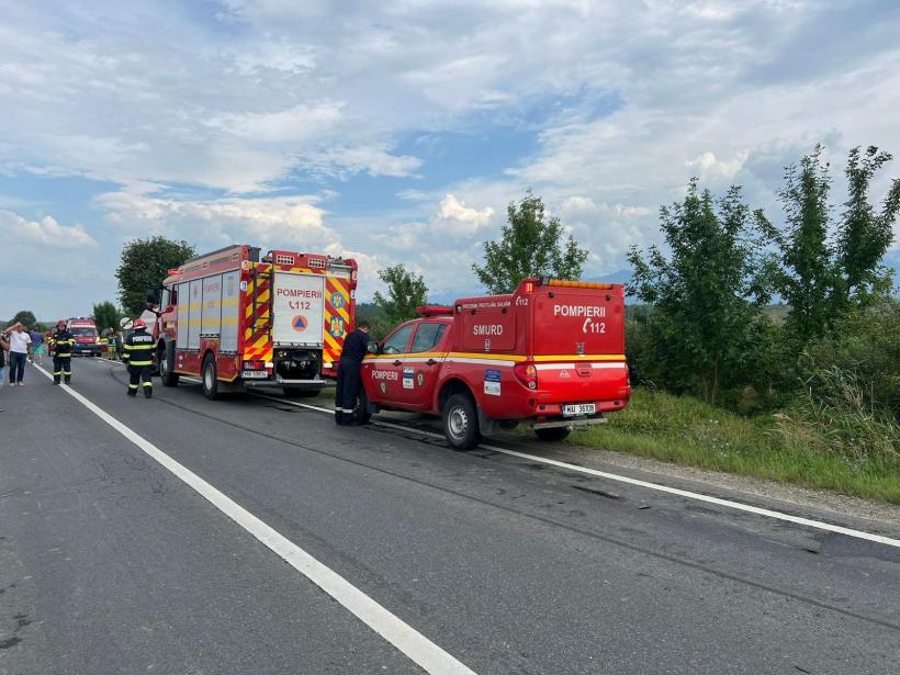 Accident grav între un microbuz și un autoturism în Sibiu. A fost activat Planul Roșu de intervenție 18965806