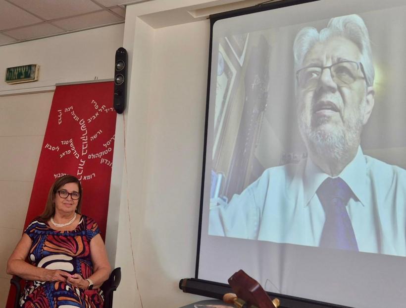 Între poezie, artă și speranță – lansarea volumului de traduceri a poeziilor  lui Liviu Pendefunda la ICR Tel Aviv 18965757