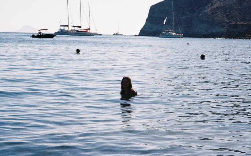 Sara Ghimpu, din Iubire cu parfum de lavandă, vacanță cu soare, relaxare și dor de echipă: „Vacanța asta am vrut să stau cât mai aproape de mine!” 18965952