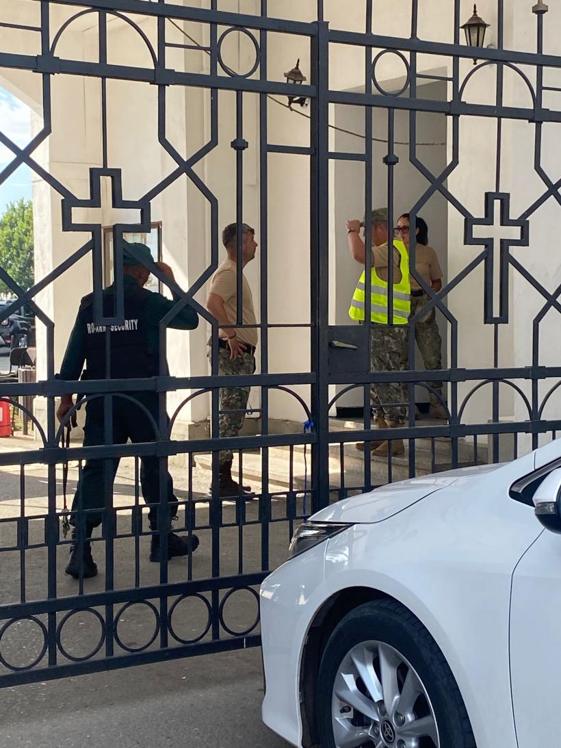 Cimitirul Militar Ghencea III, în pregătiri pentru adio. Ion Iliescu va fi înmormântat joi 18966164