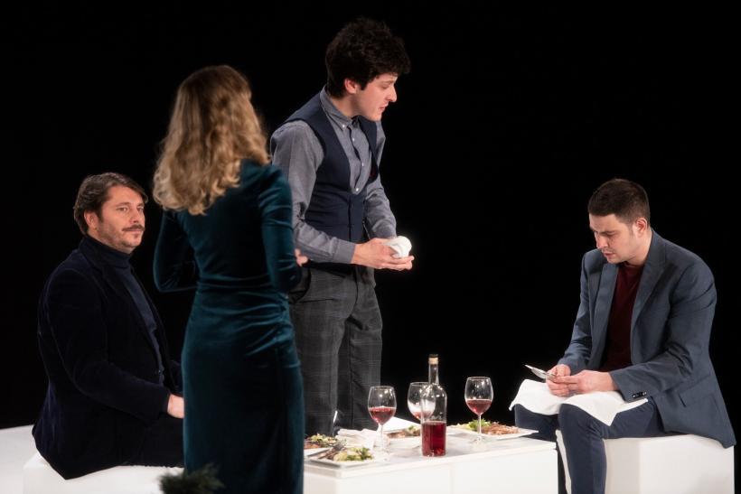 Vlad Corbeanu, director al Teatrul Stela Popescu: Cultura rămâne a tuturor. Reducem costul, nu accesul 18966036