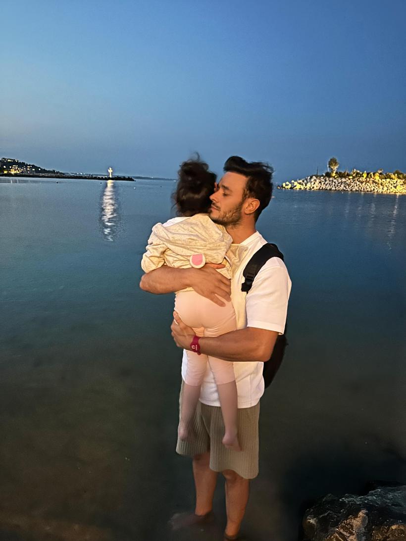 Dima Trofim, actorul din Iubire cu parfum de lavandă, vacanță în familie și dor de echipă: „Mi-a lipsit tot ce ține de platou” 18966336