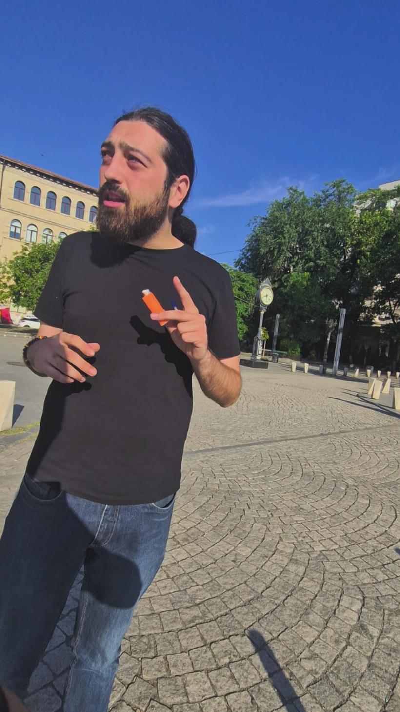 Funeraliile unui președinte: de la „fi-ți-ar țărâna de plumb” la „o să trăiești aievea Comandante” 18966256