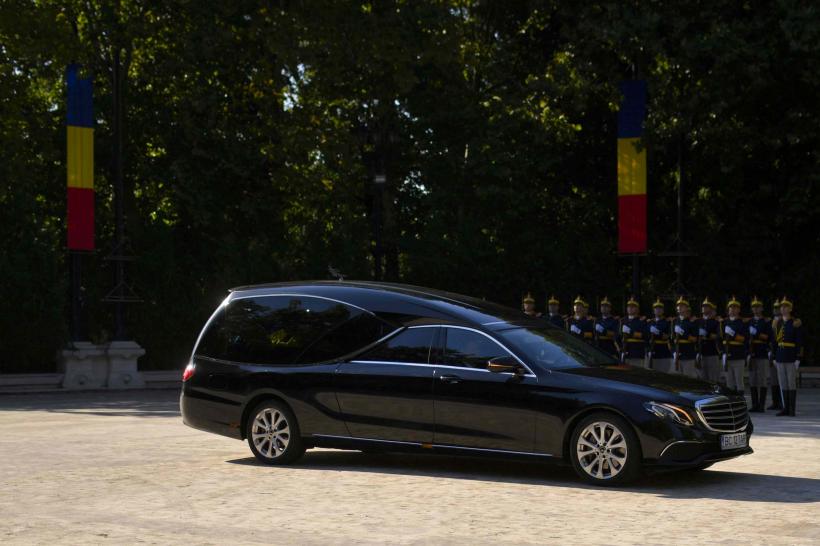 Funeraliile de stat pentru Ion Iliescu împart România în două tabere
