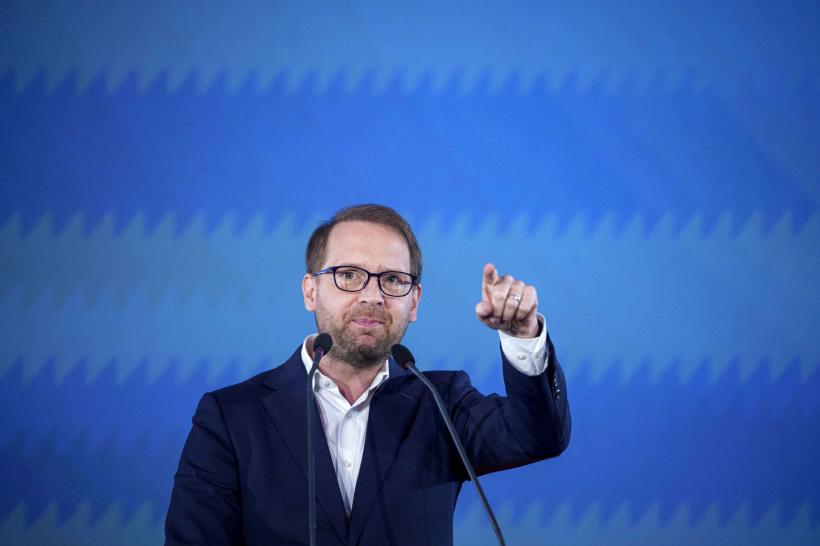 Operațiunea „Linșarea publică a lui Ion Iliescu”, declanșată de USR și sateliții săi, riscă să arunce în aer Coaliția de guvernare 18966245