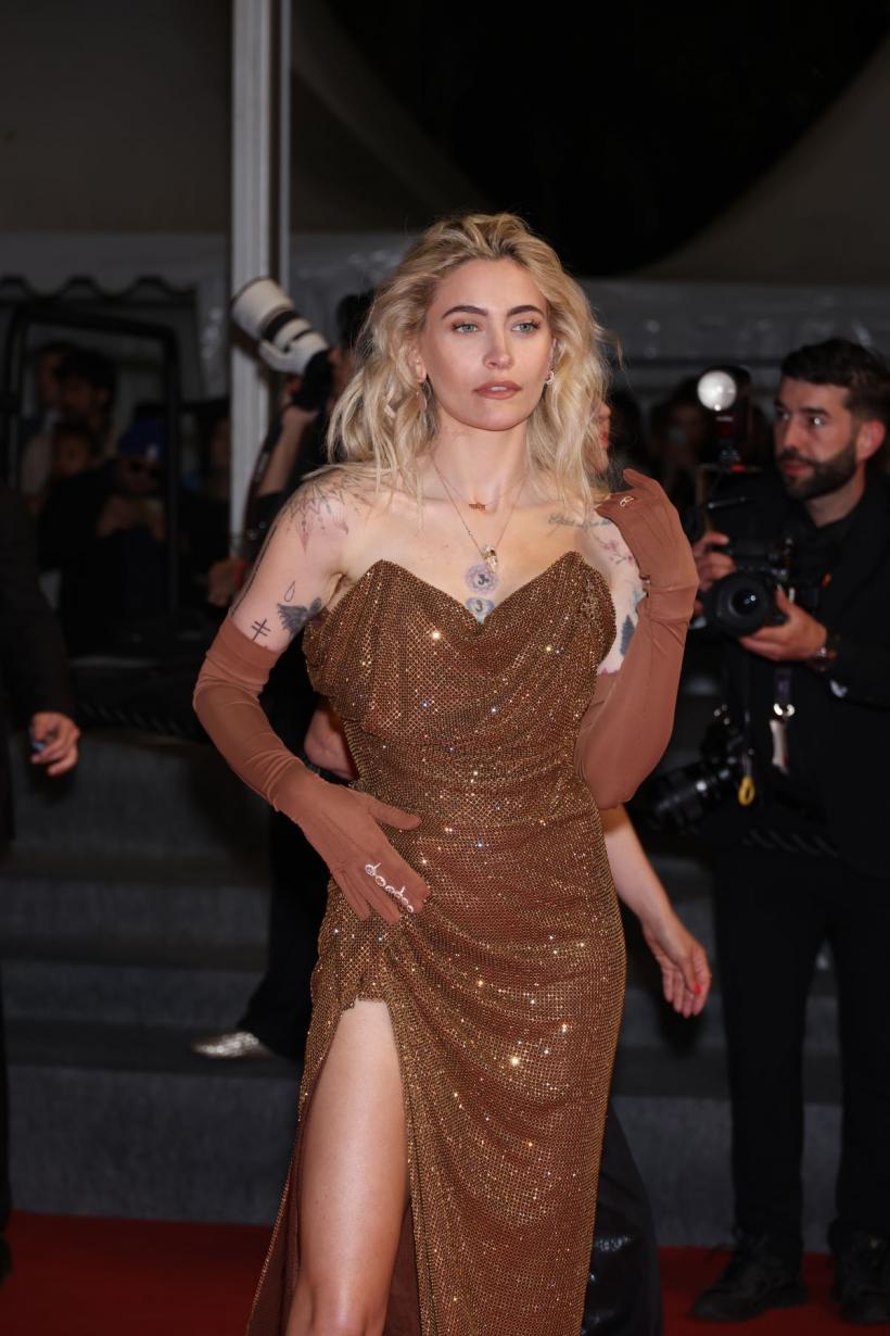 Paris Jackson: De la o adolescență nefericită la succes în muzică și modă 18966400