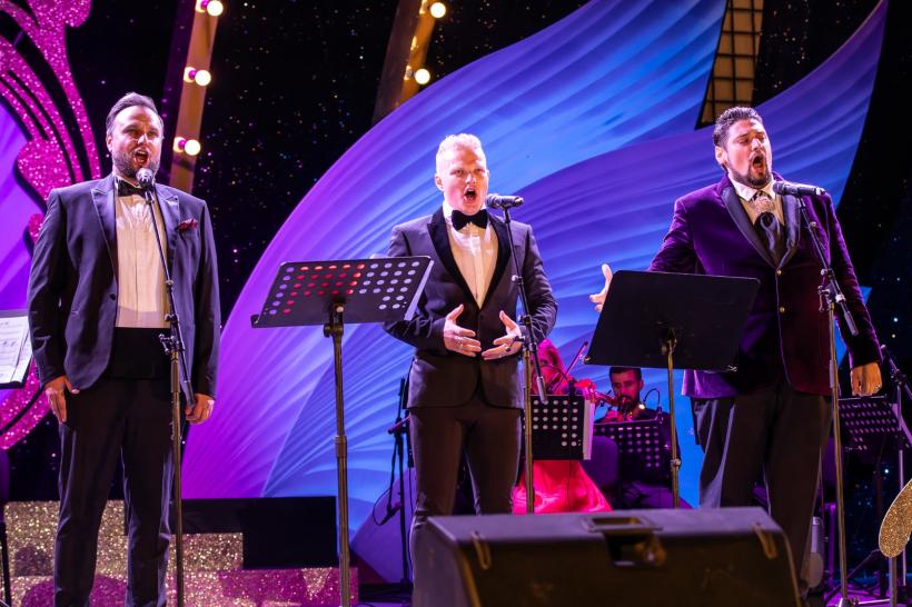 „DUELUL TENORILOR” în aer liber -  cu ŞTEFAN von KORCH şi invitaţii - a umplut Grădina de Vară Herăstrău 18966576