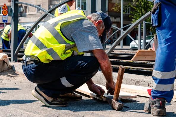 Lucrări pentru siguranța traficului în intersecțiile aglomerate din București 18966517