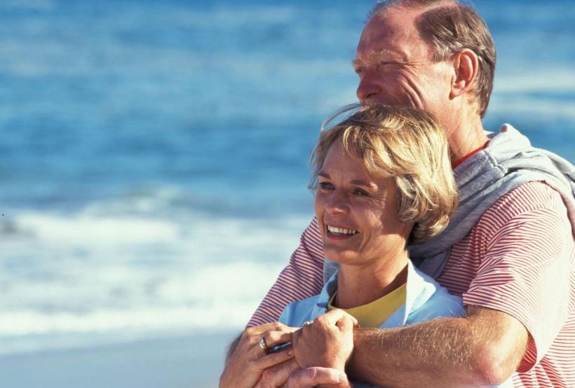 14 regrete comune după 50 de ani și cum să le eviți pentru o viață fără păreri de rău