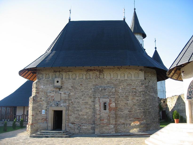 Cum s-a opintit în limba română expresia „a se lăsa pe tânjală” 18966850