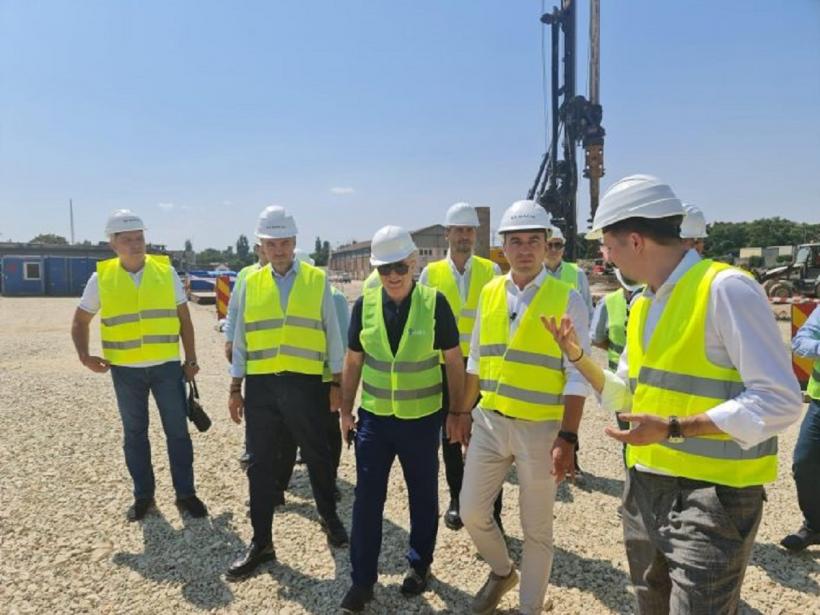 Ministrul energiei Bogdan Ivan, președintele ANRE și conducerea Transgaz au vizitat proiectele energetice strategice din Constanța