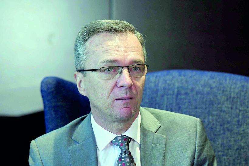 Scandalul „Pilonul II, înapoi”: Probleme juridice ale modificării legii  18966872