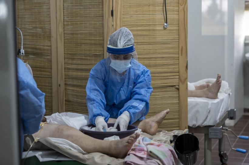 Anestezic contaminat cu bacterii, în spitalele din Argentina! Cel puțin 87 de pacienți au murit 18967339