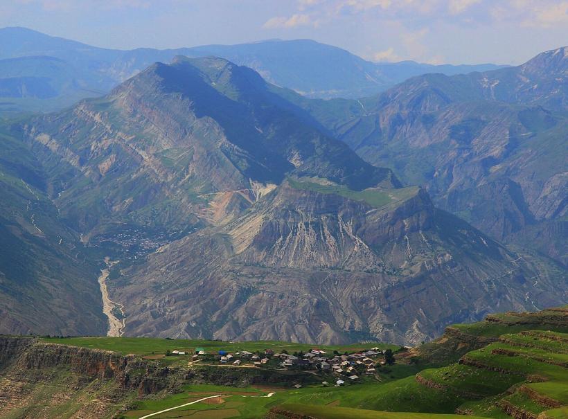 Care-i legătura dintre expresia „Bogdaproste” și termenul „prost” 18967213